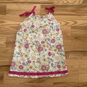 Hannah Andersson girls sun dress size 6 -7